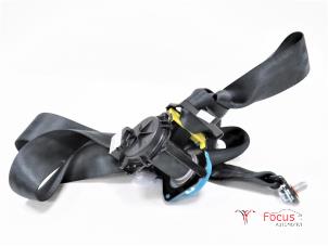 Used Rear seatbelt, left Kia Picanto (TA) 1.0 12V Price € 20,95 Margin scheme offered by Focus Automotive
