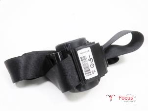 Used Rear seatbelt, left BMW 3 serie Touring (F31) 320d 2.0 16V Efficient Dynamics Edition Price € 15,00 Margin scheme offered by Focus Automotive