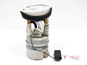 Usados Bomba eléctrica de combustible Mini Mini (R56) 1.4 16V One Precio € 35,00 Norma de margen ofrecido por Focus Automotive