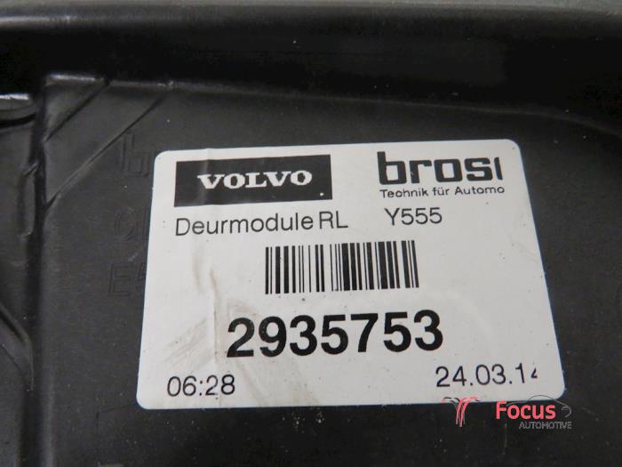 Mécanique vitre 4portes arrière gauche d'un Volvo V40 Cross Country (MZ) 1.6 D2 2014