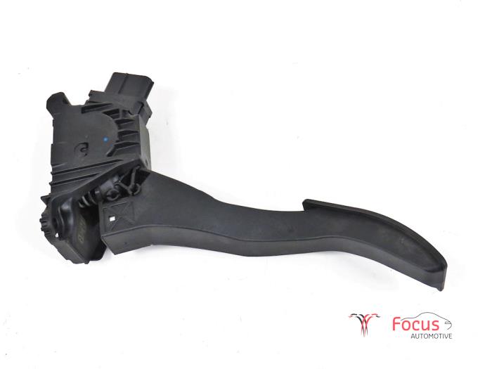 Begagnade Gaspedalsensor Volkswagen Golf VII (AUA) 1.6 TDI 16V Pris € 20,00 Marginaltabell erbjuds av Focus Automotive