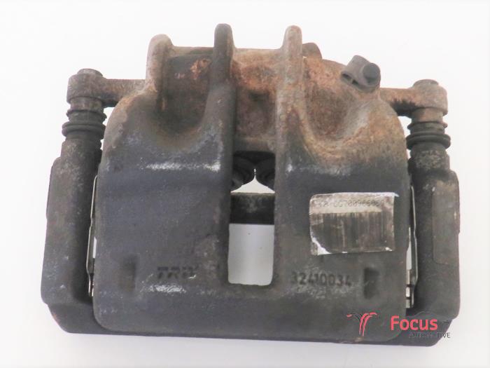 Gebrauchte Bremszange links vorne Peugeot Expert (G9) 2.0 HDiF 16V 130 Preis € 24,99 Margenregelung angeboten von Focus Automotive