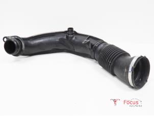 Gebrauchte Turbo Rohr Peugeot Expert (G9) 2.0 HDiF 16V 130 Preis € 15,00 Margenregelung angeboten von Focus Automotive