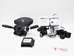 Usados Juego y módulo de airbag Peugeot 207 SW (WE/WU) 1.6 HDi Precio € 250,00 Norma de margen ofrecido por Focus Automotive