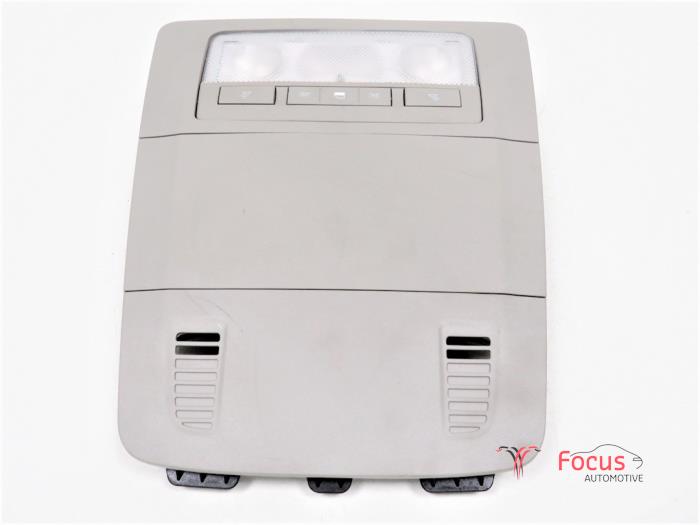 Begagnade Innerbelysning, fram Opel Astra J Sports Tourer (PD8/PE8/PF8) 1.3 CDTI 16V ecoFlex Pris € 8,95 Marginaltabell erbjuds av Focus Automotive