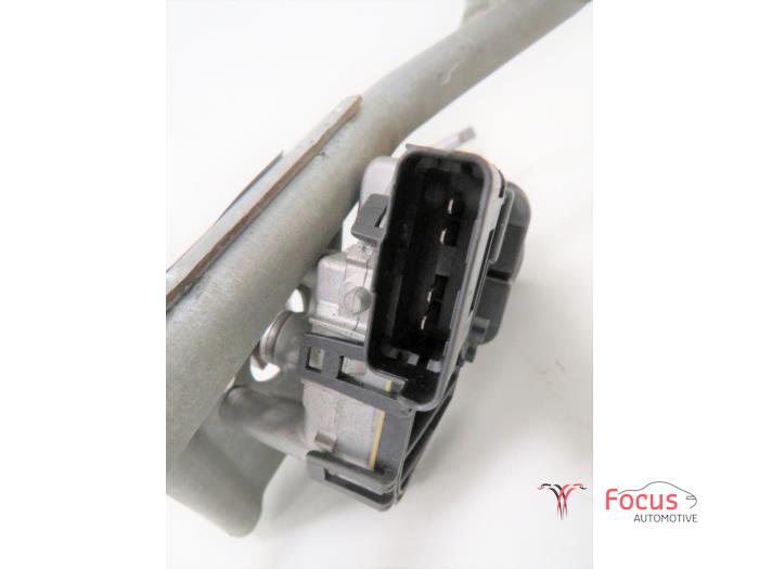 Wiper motor + mechanism Peugeot 206+ 1.4 XS 0390241523 BOSCH