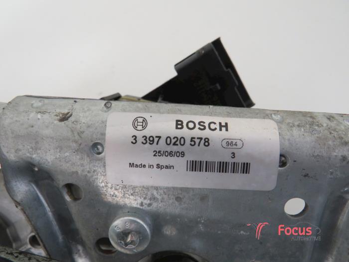Wiper motor + mechanism Peugeot 206+ 1.4 XS 0390241523 BOSCH