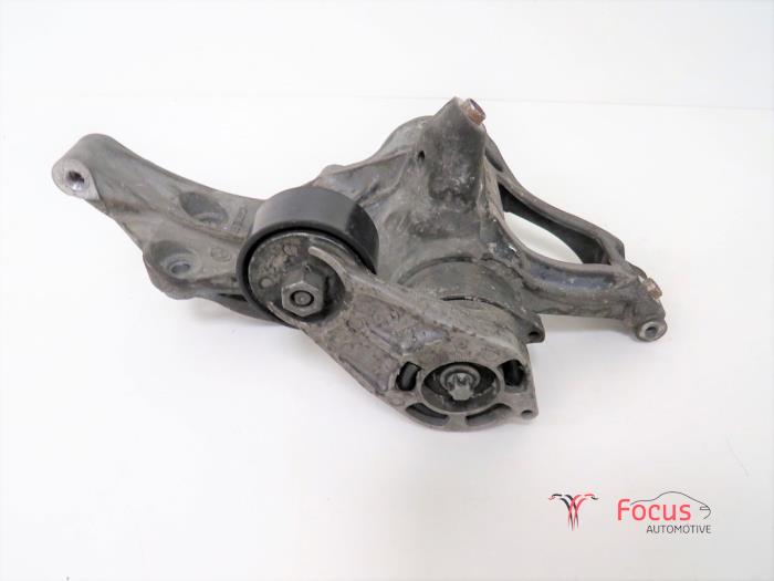 Engine mount BMW 1 serie 116i 1.6 16V 67871110 N13B16A