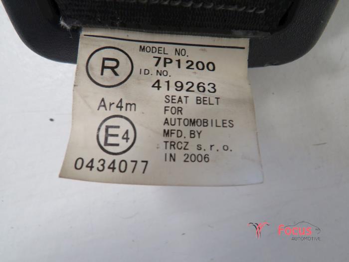 Ceinture de sécurité arrière droite d'un Toyota Aygo (B10) 1.0 12V VVT-i 2007