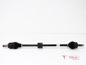 Used Front drive shaft, right Opel Corsa E 1.2 16V Price € 24,95 Margin scheme offered by Focus Automotive