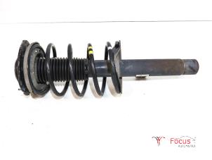 Used Front shock absorber rod, left Peugeot 206+ (2L/M) 1.1 XR,XS Price € 25,00 Margin scheme offered by Focus Automotive