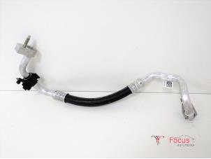 Gebrauchte Klima Leitung Ford Fiesta 7 1.0 EcoBoost 12V 100 Preis € 55,00 Margenregelung angeboten von Focus Automotive