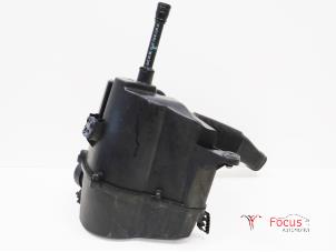 Używane Obudowa filtra powietrza Skoda Fabia II (5J) 1.2 TDI 12V Greenline Cena € 5,00 Procedura marży oferowane przez Focus Automotive