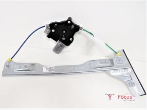 Used Window mechanism 4-door, front right Opel Corsa E 1.2 16V Price € 30,00 Margin scheme offered by Focus Automotive