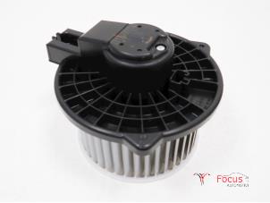 Used Heating and ventilation fan motor Mazda 2 (DJ/DL) 1.5 SkyActiv-G 115 Price € 55,00 Margin scheme offered by Focus Automotive