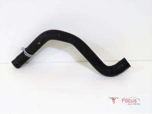 Used Radiator hose Renault Megane IV (RFBB) Price € 15,00 Margin scheme offered by Focus Automotive