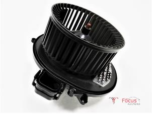 Used Heating and ventilation fan motor BMW 3 serie (F30) 316d 2.0 16V Price € 49,95 Margin scheme offered by Focus Automotive