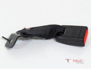 Used Rear seatbelt buckle, left BMW 3 serie (F30) 316d 2.0 16V Price € 8,95 Margin scheme offered by Focus Automotive