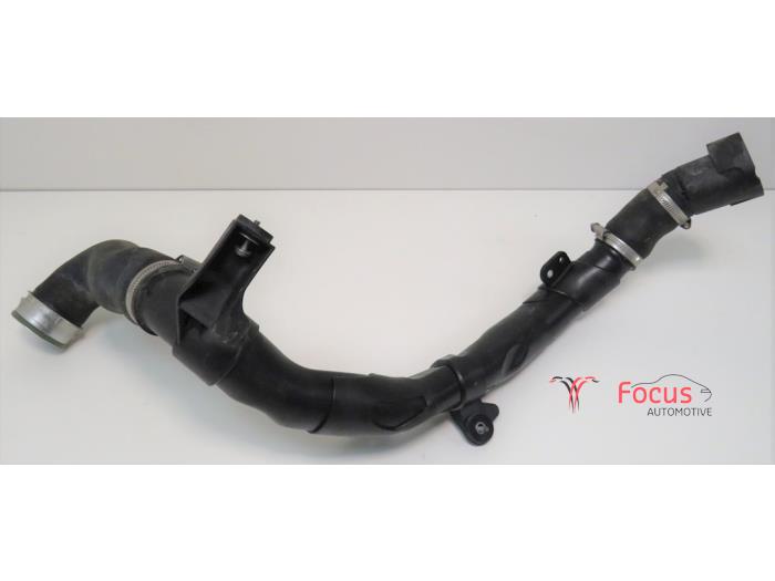 Usagé Tube intercooler Volkswagen Golf VI (5K1) 2.0 TDI 16V Prix € 60,50 Prix TTC proposé par Focus Automotive
