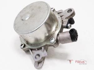 Used Vacuum pump (petrol) Fiat 500 (312) 0.9 TwinAir 80 Price € 40,00 Margin scheme offered by Focus Automotive