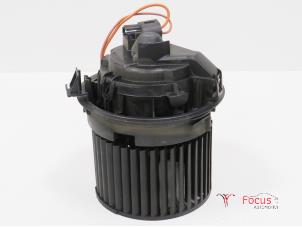 Used Heating and ventilation fan motor Renault Clio IV Estate/Grandtour (7R) 1.5 Energy dCi 90 FAP Price € 25,00 Margin scheme offered by Focus Automotive
