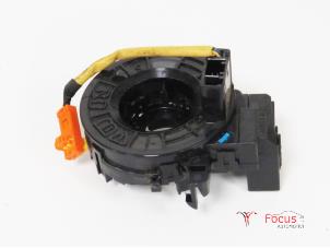 Usagé Ressort tournant airbag Toyota Yaris II (P9) 1.0 12V VVT-i Prix € 35,00 Règlement à la marge proposé par Focus Automotive