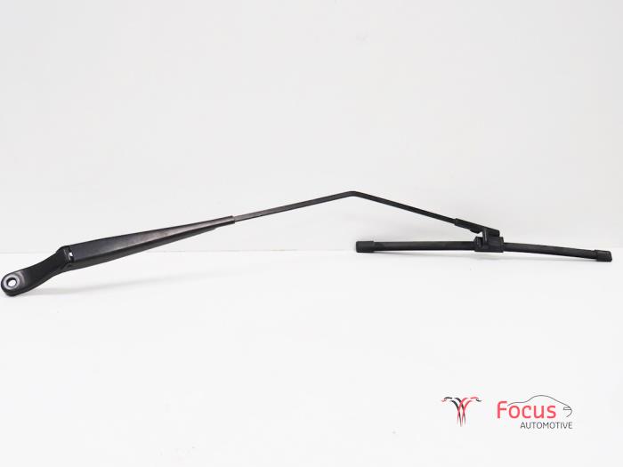 Windscreen wiper arm Peugeot 207 SW | Buy rear and front Wiper arm online