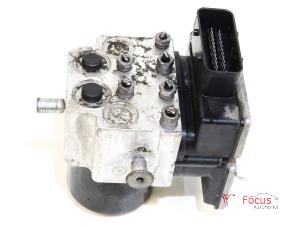 Usagé Pompe ABS Lancia Ypsilon (843) 1.2 Prix € 175,00 Règlement à la marge proposé par Focus Automotive