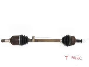 Used Front drive shaft, left Lancia Ypsilon (843) 1.2 Price € 100,00 Margin scheme offered by Focus Automotive