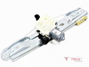 Used Rear door window mechanism 4-door, right Ford Focus 3 1.0 Ti-VCT EcoBoost 12V 100 Price € 35,00 Margin scheme offered by Focus Automotive