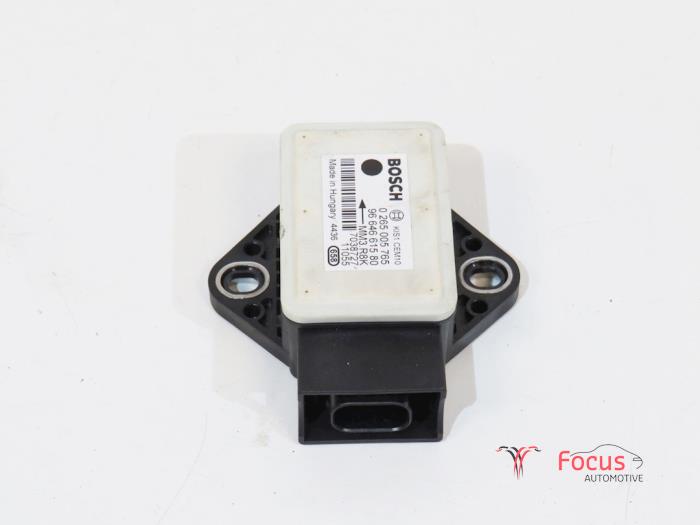 Usagé Ordinateur ESP Peugeot 5008 I (0A/0E) 1.6 HDiF 16V Prix € 40,00 Règlement à la marge proposé par Focus Automotive