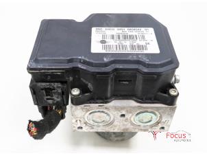 Usagé Pompe ABS Mini Mini (R56) 1.6 16V One Prix € 100,00 Règlement à la marge proposé par Focus Automotive