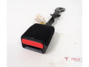 Used Front seatbelt buckle, right Peugeot 508 SW (8E/8U) 1.6 HDiF 16V Price € 35,00 Margin scheme offered by Focus Automotive