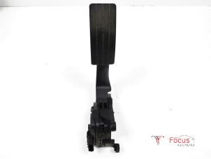 Used Throttle pedal position sensor Renault Clio IV (5R) 1.2 16V Price € 15,00 Margin scheme offered by Focus Automotive