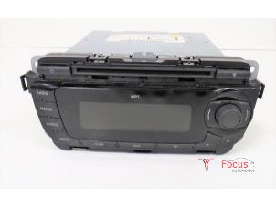 Used Radio CD player Seat Ibiza IV (6J5) 1.4 TDI Price € 35,00 Margin scheme offered by Focus Automotive