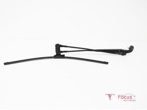 Used Front wiper arm Citroen C1 1.0 Vti 68 12V Price € 14,95 Margin scheme offered by Focus Automotive