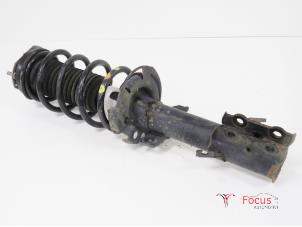 Used Front shock absorber rod, right Ford B-Max (JK8) 1.5 TDCi Price € 80,00 Margin scheme offered by Focus Automotive