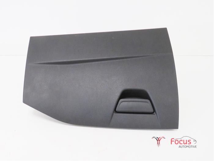 Begagnade Handskfack Ford Focus 3 1.0 Ti-VCT EcoBoost 12V 100 Pris € 29,95 Marginaltabell erbjuds av Focus Automotive