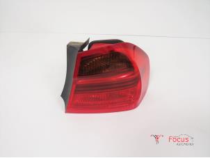 Used Taillight, right BMW 3 serie (E90) 318d 16V Price € 25,00 Margin scheme offered by Focus Automotive