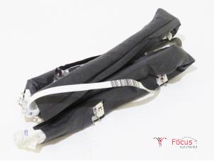Used Roof curtain airbag, left Renault Megane III Grandtour (KZ) 1.5 dCi 110 Price € 40,00 Margin scheme offered by Focus Automotive
