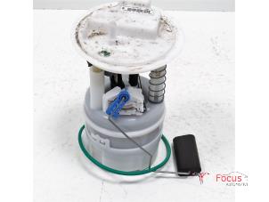 Used Electric fuel pump Renault Clio V (RJAB) 1.0 TCe 100 12V Price € 125,00 Margin scheme offered by Focus Automotive