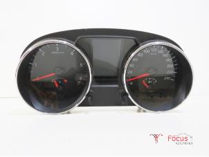 Used Instrument panel Nissan Qashqai (J10) 1.5 dCi Price € 50,00 Margin scheme offered by Focus Automotive