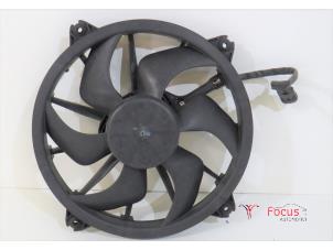 Used Fan motor Citroen Jumpy (G9) 2.0 HDiF 16V 125 4x4 Price € 45,00 Margin scheme offered by Focus Automotive