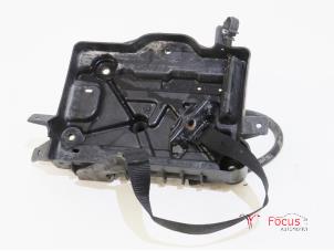 Used Battery box Fiat Fiorino (225) 1.4 Price € 9,95 Margin scheme offered by Focus Automotive