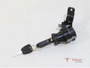 Gebrauchte Zündschloss + Schlüssel Fiat Punto III (199) 1.2 69 Preis € 40,00 Margenregelung angeboten von Focus Automotive