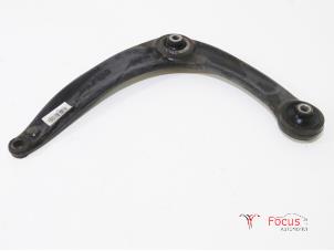 Used Front wishbone, left Citroen C4 Picasso (UD/UE/UF) 1.6 16V THP Sensodrive Price € 20,00 Margin scheme offered by Focus Automotive