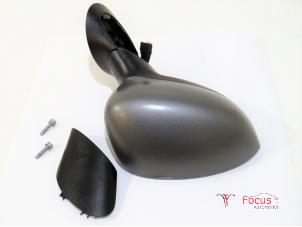 Used Wing mirror, right Fiat 500 (312) 0.9 TwinAir 60 Price € 75,00 Margin scheme offered by Focus Automotive