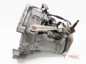 Usagé Boîte de vitesse Peugeot 206+ (2L/M) 1.1 XR,XS Prix € 125,00 Règlement à la marge proposé par Focus Automotive