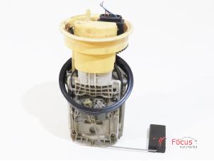 Używane Elektryczna pompa paliwa Skoda Fabia II (5J) 1.4 TDI 80 Cena € 25,00 Procedura marży oferowane przez Focus Automotive