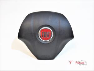 Used Left airbag (steering wheel) Fiat Punto III (199) 1.2 69 Price € 35,00 Margin scheme offered by Focus Automotive